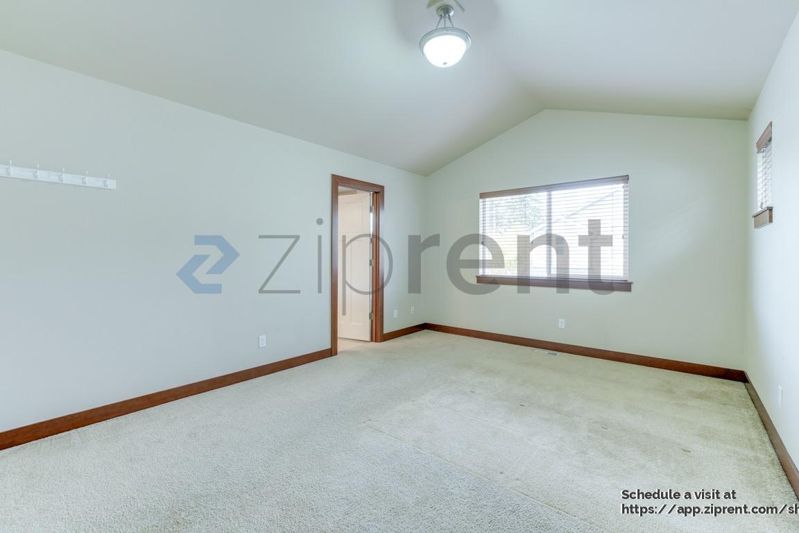 Building Photo - 1207 145th St SW