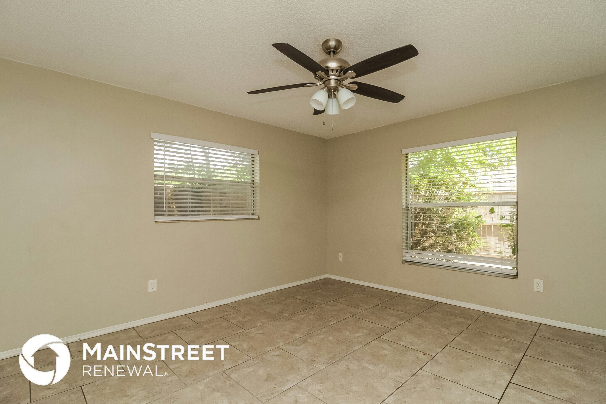 Building Photo - 313 Apopka Hills Cir