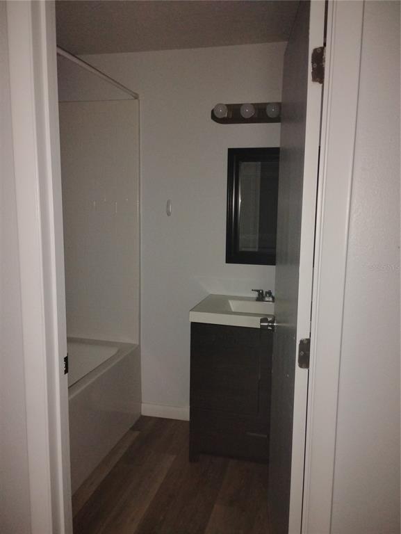 Building Photo - 2549 Grassy Point Dr