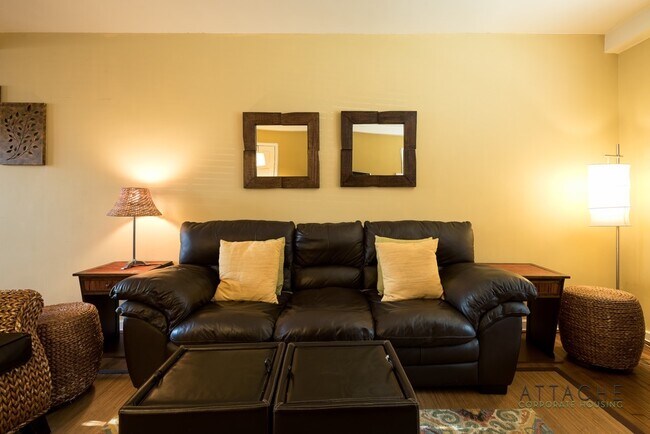 Building Photo - 10 Ashby Street Unit D, Alexandria, VA 22305