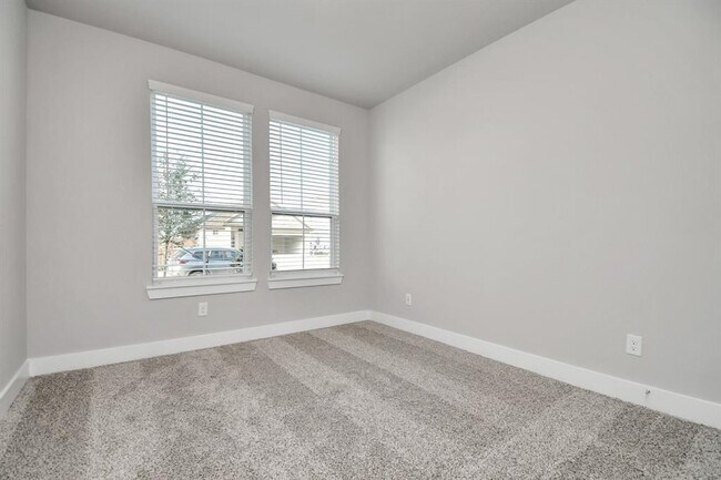 Building Photo - 7546 Terramar Bay Ln