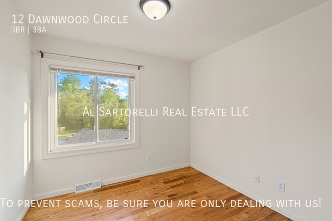 Building Photo - 12 Dawnwood Cir