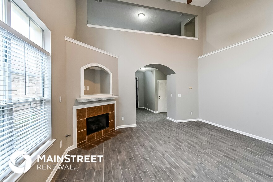 Building Photo - 4847 Saddlehorn Cove