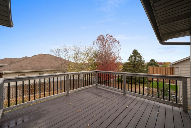 Building Photo - 1202 E 61st St