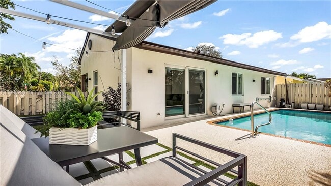 Building Photo - 651 Shiloh Terrace