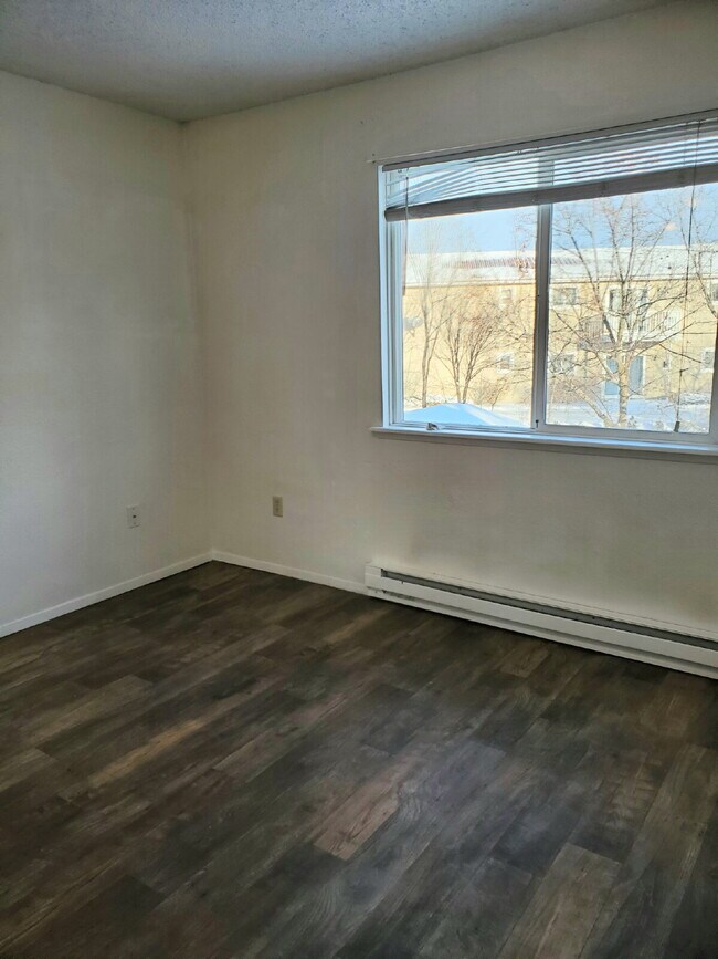 Building Photo - 2 bedroom apartment in Kalispell