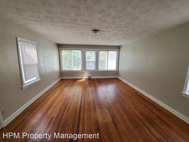 Building Photo - 3 br, 1.5 bath House - 1104 Hardesty Blvd