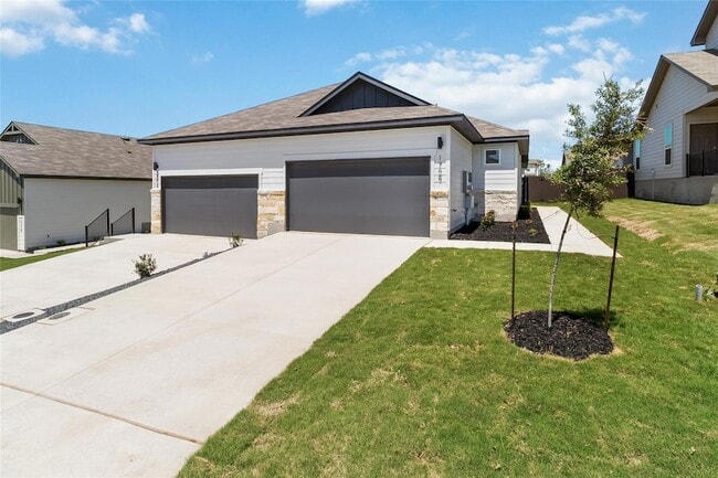 Building Photo - 170 Schrader Dr