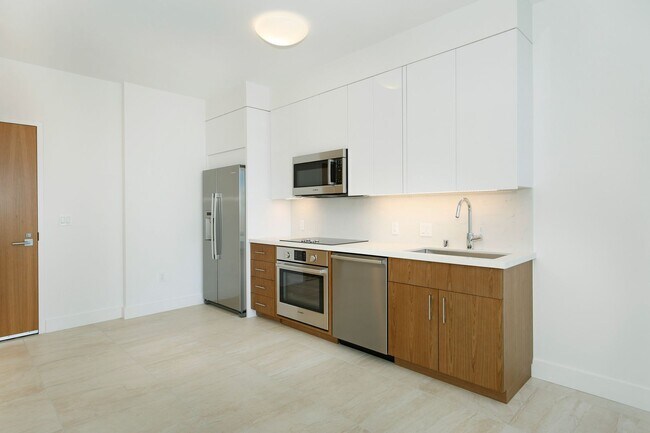 Building Photo - Azure 3903 - Metro lifestyle with beautiful views!