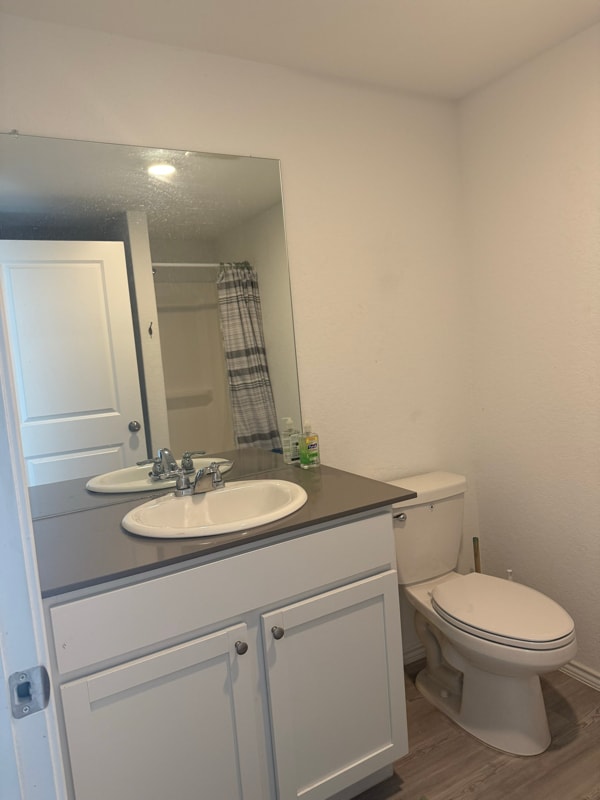 Building Photo - 7161 Elm Cv