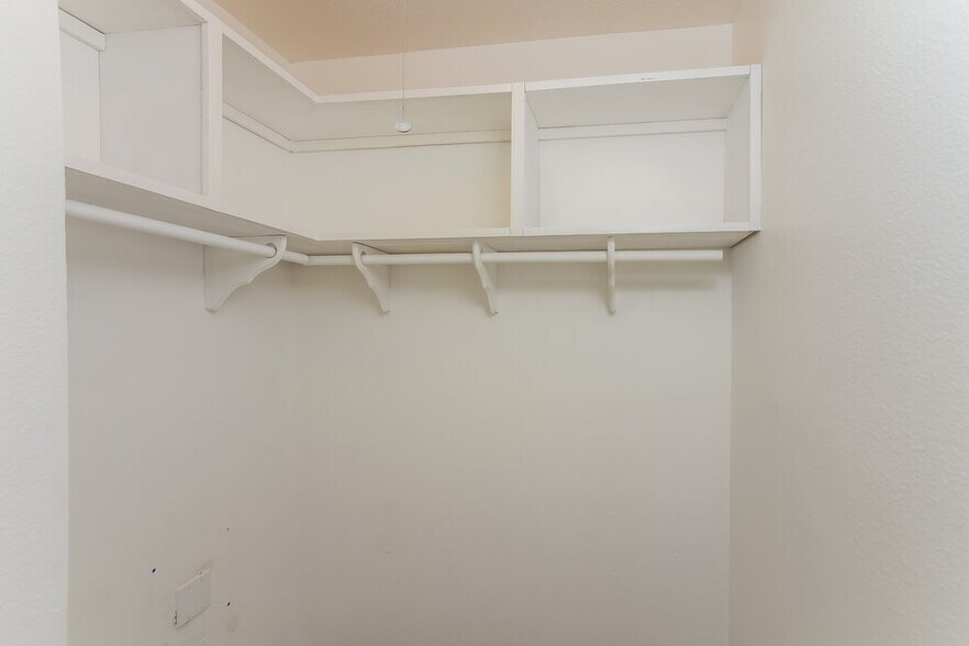 Building Photo - 9414 Arden Bend