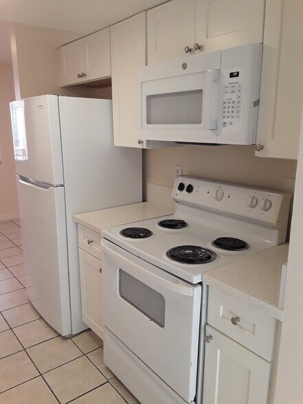 Building Photo - 3655 Kolendo Ct