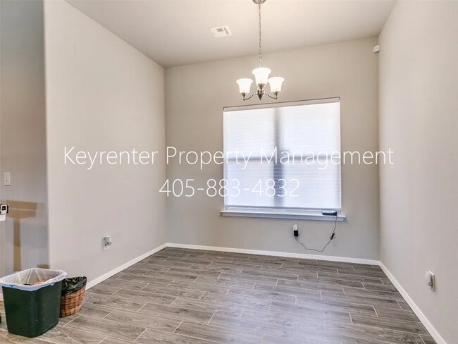Building Photo - 1636 Eighty-Niner Ter