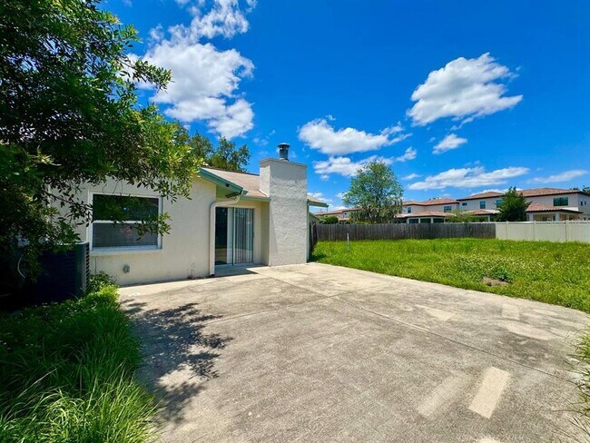 Building Photo - 5102 Lawnton Ct