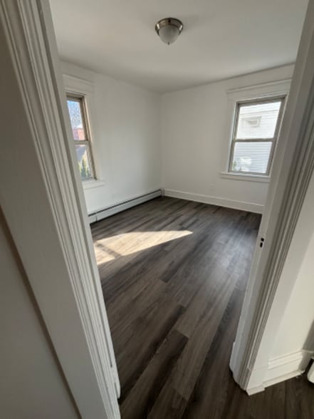 Building Photo - 220 Hart Blvd