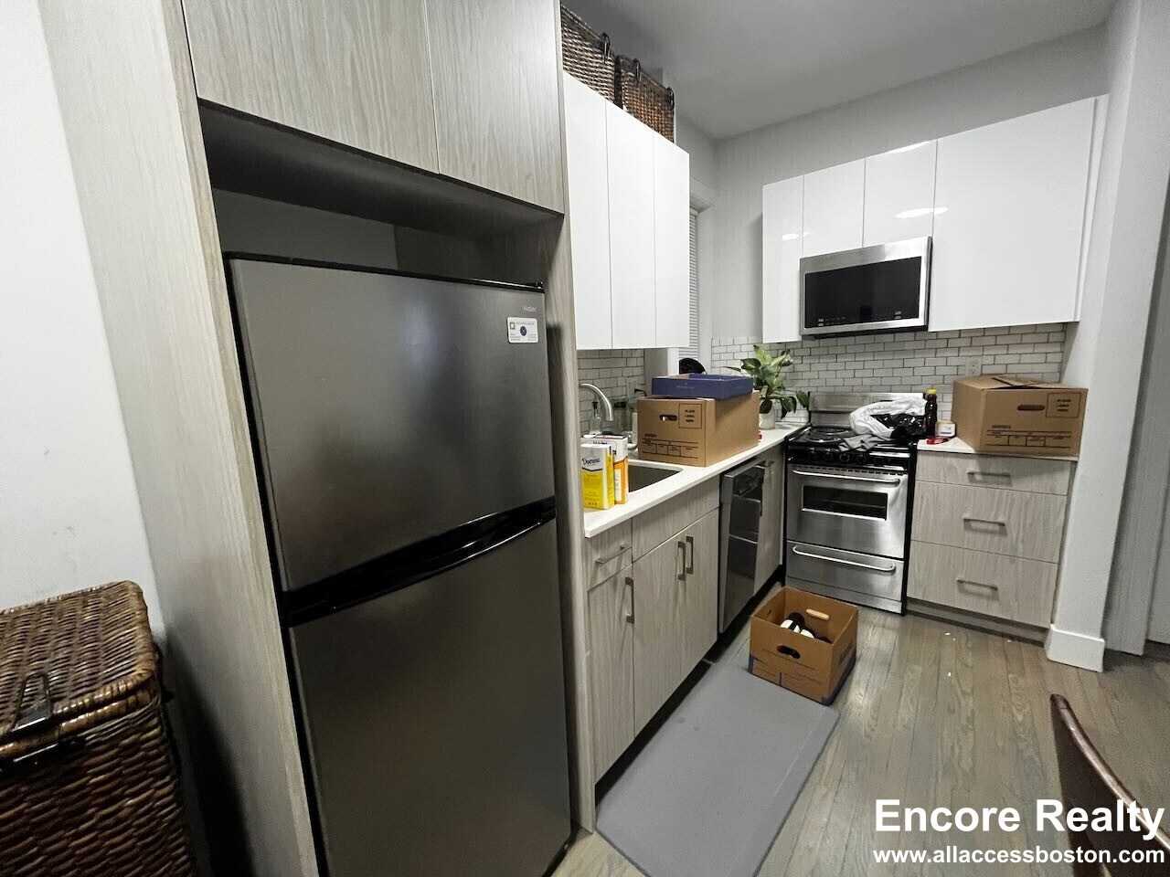 Building Photo - 19 Peterborough St