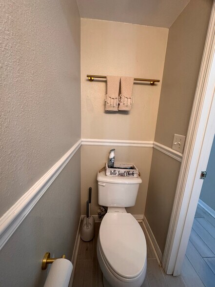 Building Photo - 11317 Ivy Flower Loop