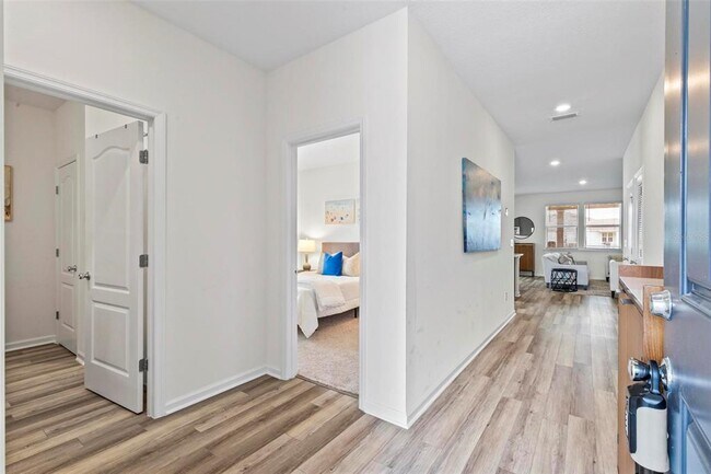 Building Photo - 85 Las Casitas Blvd