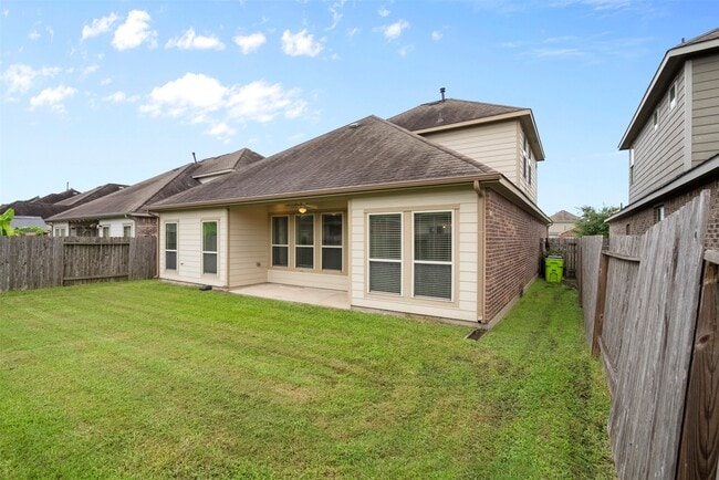 Building Photo - 2026 Argos Dr