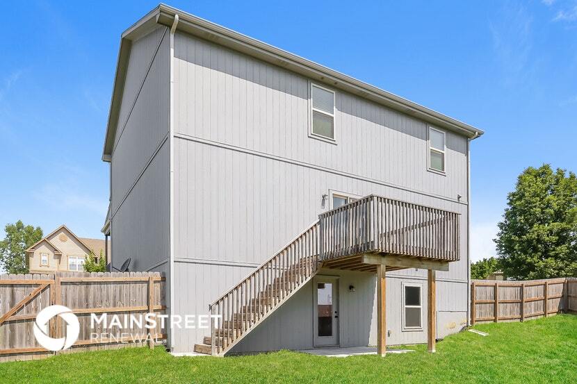 Building Photo - 9924 Webster Cir