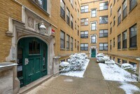 Building Photo - One Bedroom in South Shore