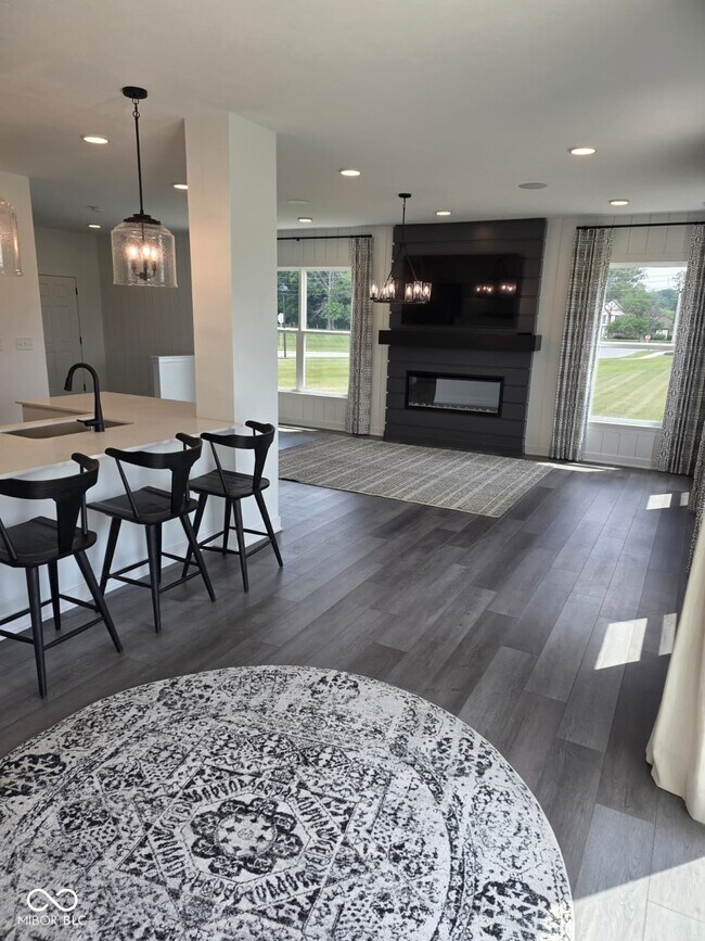 Building Photo - 10715 Mangrove Dr