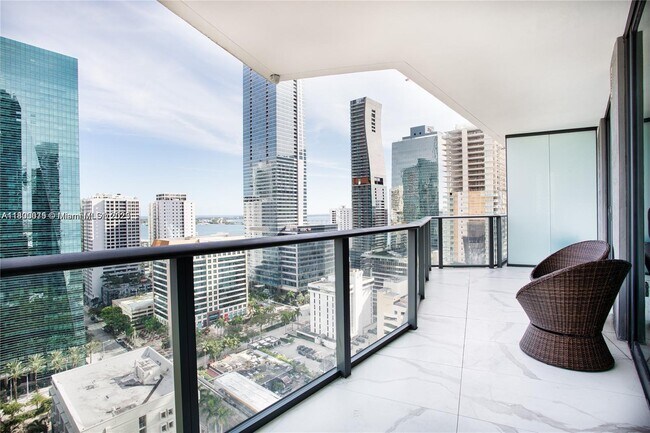 Building Photo - 1300 S Miami Ave