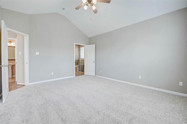 Building Photo - 26311 Sagewood Forest Dr