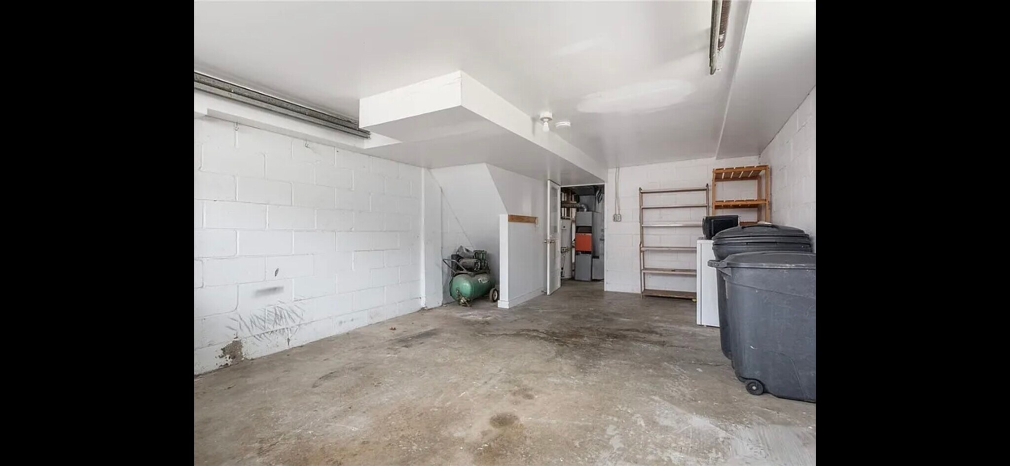 Building Photo - 523 Ambridge Ave