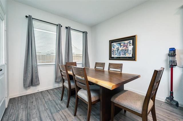 Building Photo - 635 Beltrand Ln