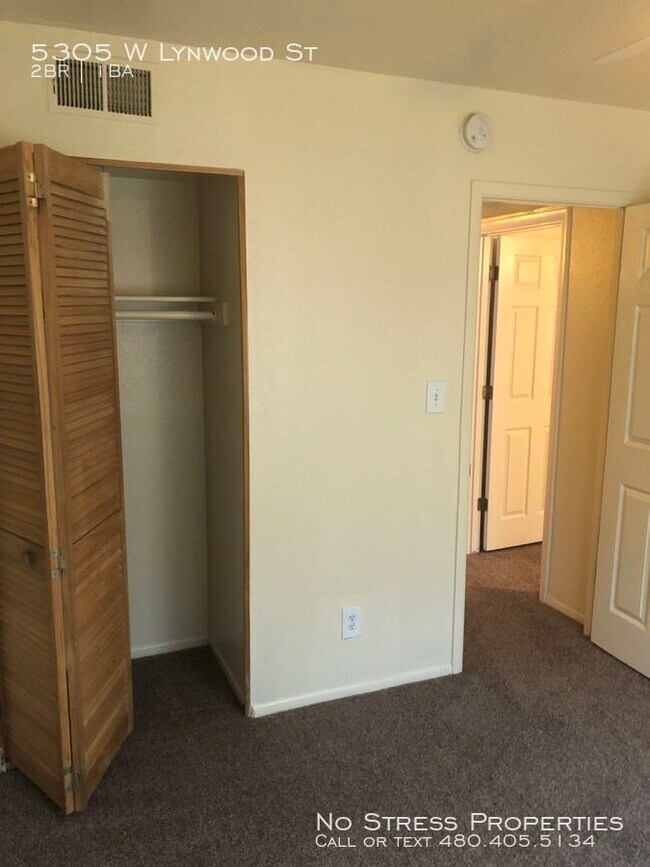 Building Photo - 2 Bedroom Town Home at 53rd Ave and McDowell!