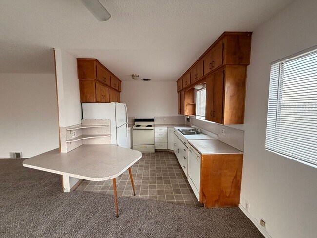 Building Photo - NELSON TRUST