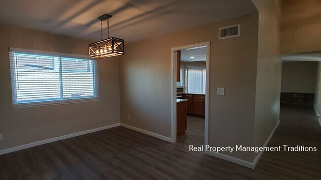 Building Photo - COMING SOON!!! Beautiful Santa Clarita 4 + 3