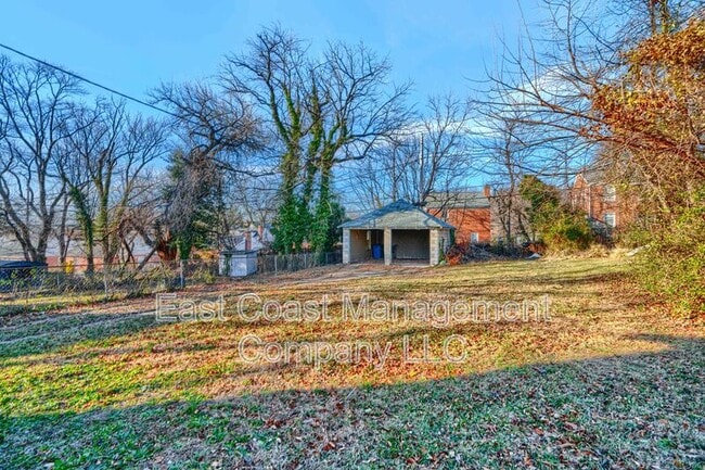 Building Photo - 4612 Schley Ave