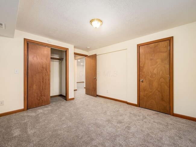 Building Photo - 532 Radcliff Dr
