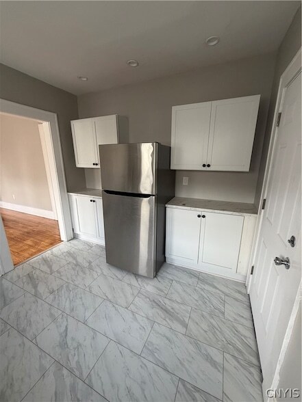 Building Photo - 501 Clarendon St