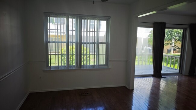 Building Photo - 1187 Heyward Rd