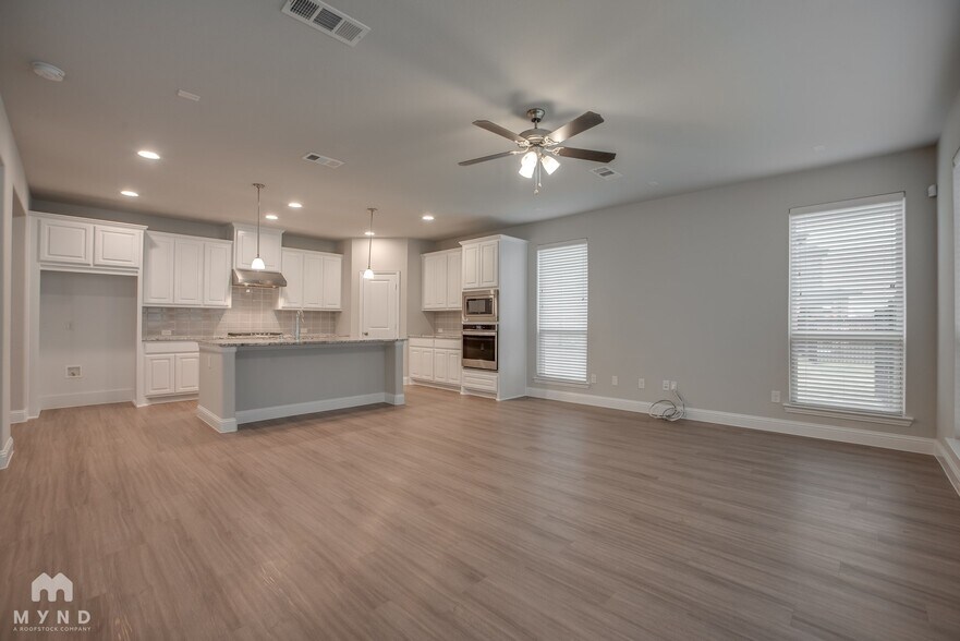 Building Photo - 3201 Damsel Sauvage Ln