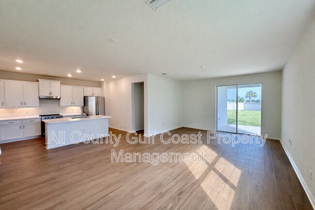 Building Photo - 2636 89th St Cir E