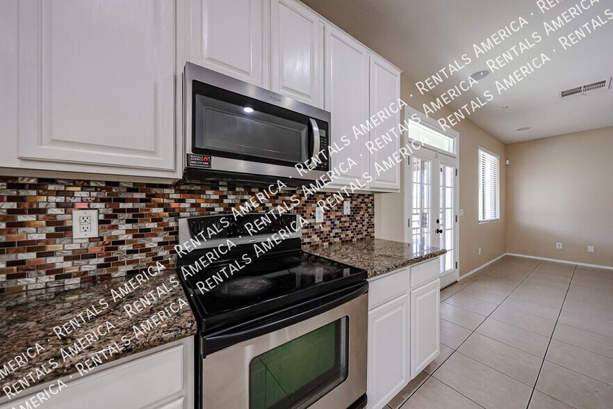 Building Photo - 6845 W Alta Vista Rd