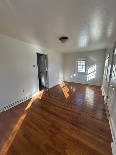 Building Photo - 227 Depot St