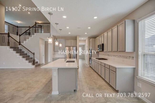Building Photo - 14102 Spring Birch Ln
