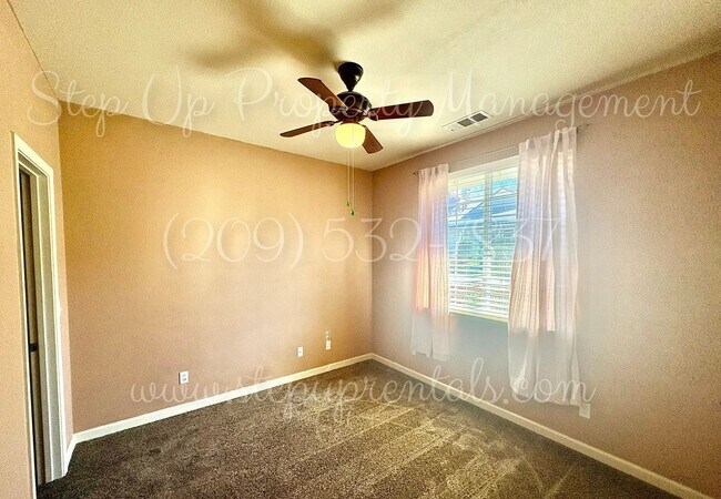 Building Photo - 3BR/2BA Soulsbyville Home w/ Wrap-Around Deck + Fenced Yard