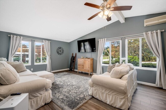 Building Photo - 1 Johns Dr