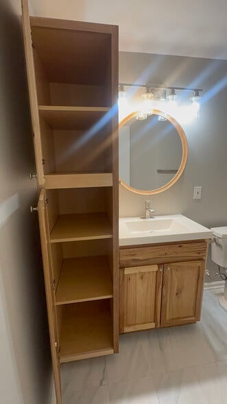 Building Photo - 3147 Antrim Cir