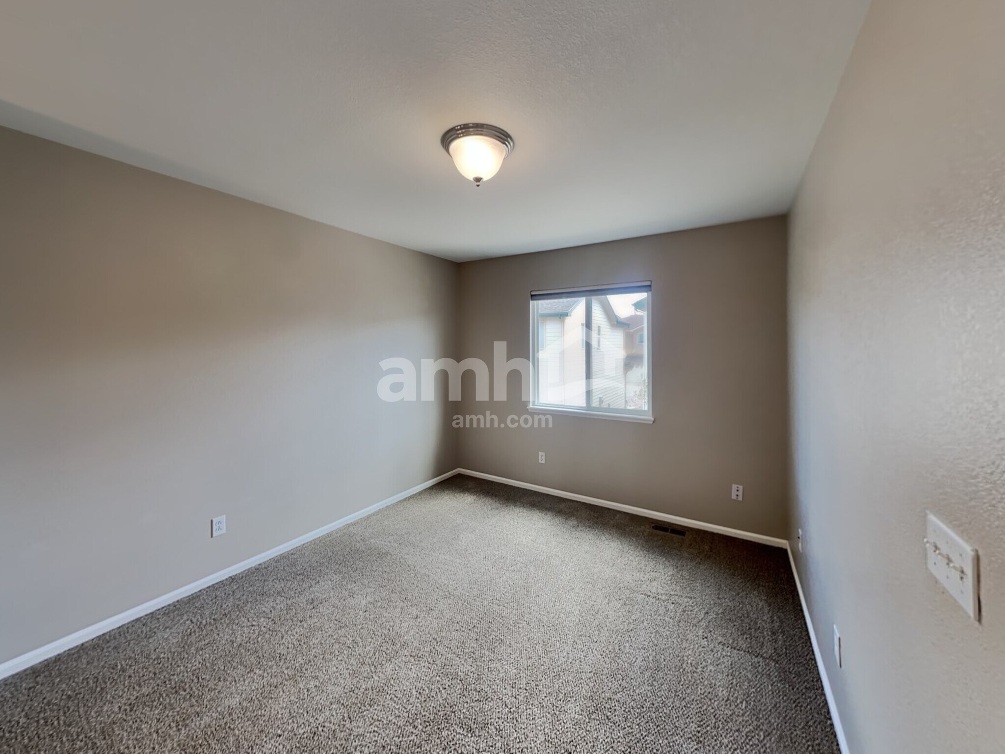 Building Photo - 11549 Black Maple Ln