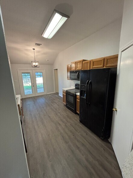 Building Photo - 8206 Coppergate