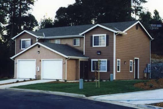 Primary Photo - Columbia Village Townhomes