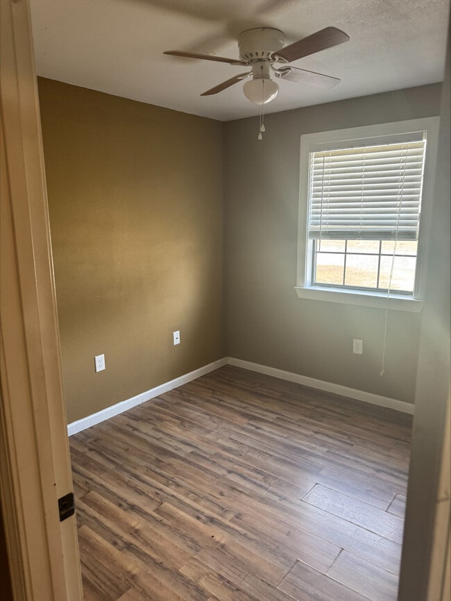 Building Photo - 16678 S Amite Dr