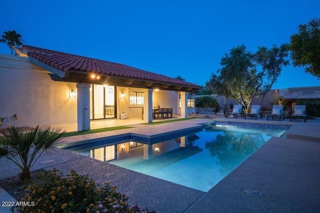 Building Photo - 22012 N 84th Pl